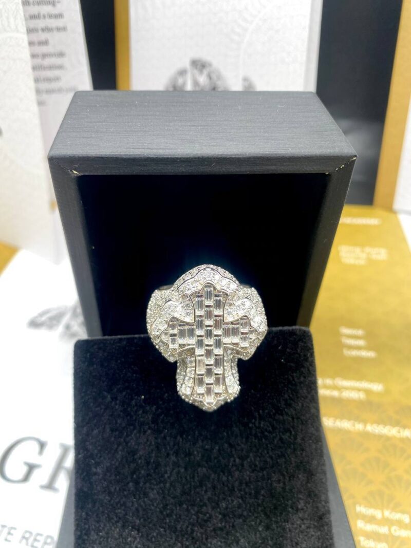 VVS Moissanite Diamond Men’s 3D Cross Ring