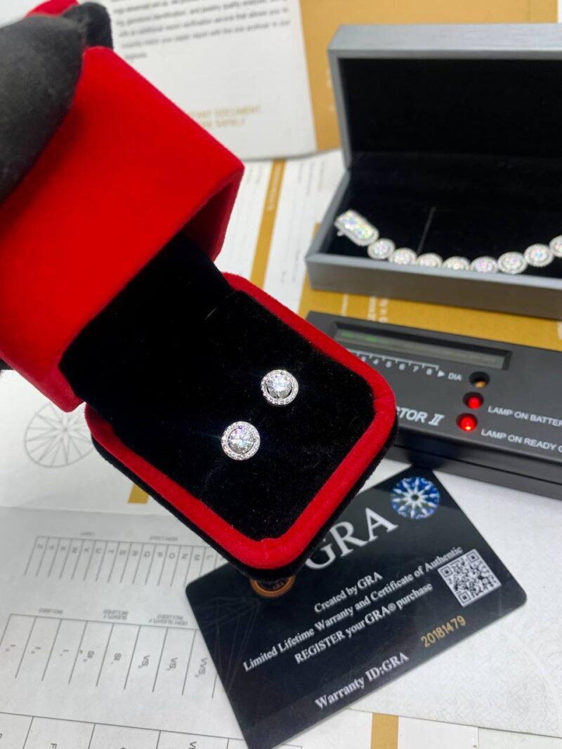 VVS Moissanite Diamond Round Layer Bracelet and Round Earring - Image 3