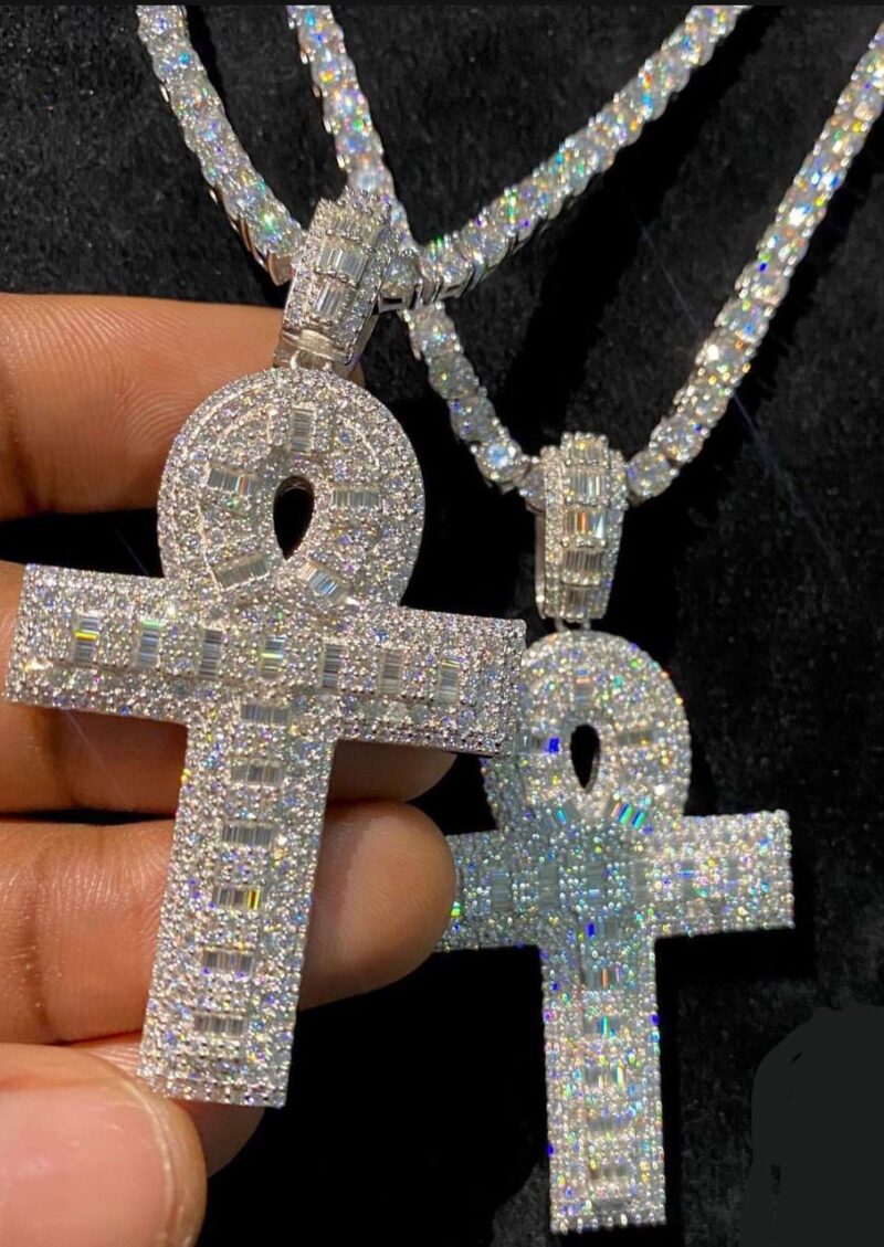 VVS Moissanite Diamond Necklace & Straight Ice Cross-Shaped Baguette Pendant - Image 2